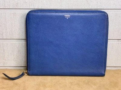 FÓSIL Emitido Nº Estuche de transporte Apple iPad 1954 caballete tecnológico con cremallera de cuero Foto 1 de 4