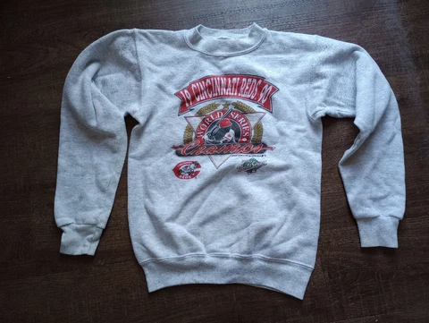 Vintage 1990 Cincinnati Reds MLB World Series Champs Sweater Youth size obo Cover