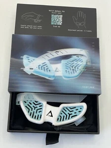 DELTAHUB Carpio G2.0 Special Edition Baby Blue- Small Wrist Rest Right-Hand - Picture 1 of 8