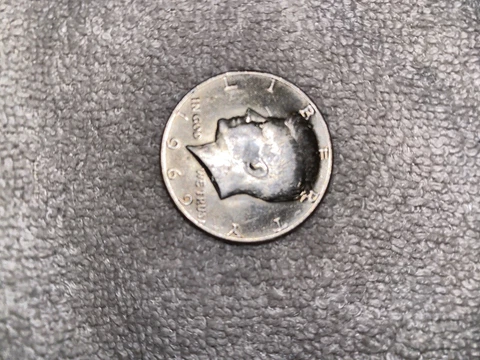 1969 D Kennedy Half Dollar Beautiful Tone Excellent Luster *FREE SHIPPING Cover