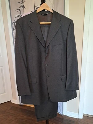 Wool Italy Pronto Uomo 2-piece suit Charcoal Gray Jacket 44L, pants 39 waist  - Image 1 of 4