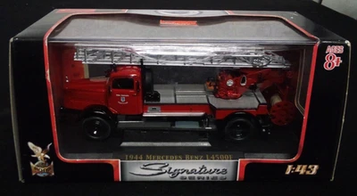 ROAD SIGNATURE SERIES FIRE ENGINE TRUCK 1944 MERCEDES L4500F DIE CAST 1:43 NIB - Image 1 of 4