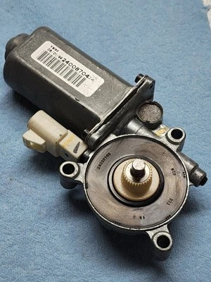 Power Window Lift Motor OEM Buick 2005-00, Oldsmobile 2004-99, Pontiac 2005-99 - Image 1 of 4