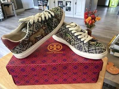 Tênis Feminino Tory Burch Tamanho 6.5 Cheetah Perfeito Azul Marinho/Couro Juneberry - Imagem 1 de 4