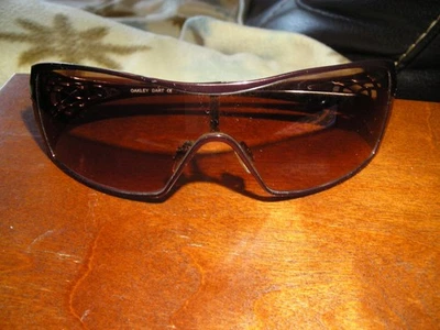  Oakley Dart sunglasses model 05-662  Berry Bronze - Image 1 of 4