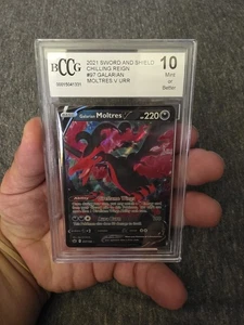 galarian moltres v 097/198 Graded 10 - Picture 1 of 2