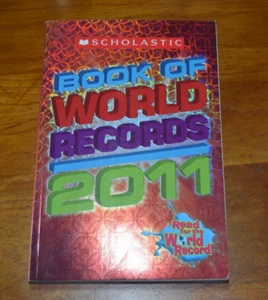 Scholastic Book Of World Records 2011 by Georgian Bay, Morse, Jenifer Corr - Imagen 1 de 6