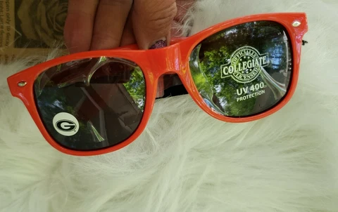 Siskiyou Collegiate Georgia Bulldogs Beachfarer Sunglasses Cover