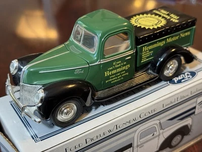 Liberty Classics Diecast Coin Bank 1940 Ford Sedan Delivery Hemmings Motor News - Image 1 of 4