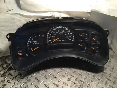 2006 Chevrolet Silverado HD 2500 Instrument Cluster OEM 220k - Image 1 of 4
