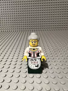 LEGO Mrs. Claus Dark Green Skirt Minifigure hol241 Christmas 2018 - Picture 1 of 4