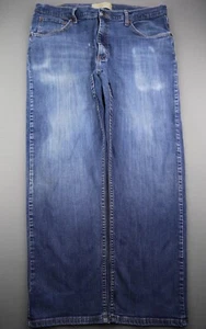Pantalones de mezclilla para hombre Wrangler calce relajado flexibles elásticos desgastados talla 36x29 (Sr 36x28) - Imagen 1 de 10