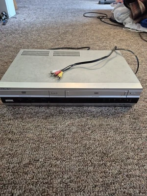 Sony SLV-0360P DVD VHS Cassette Recorder (Read) (DVD Player Not Working) - Image 1 of 4