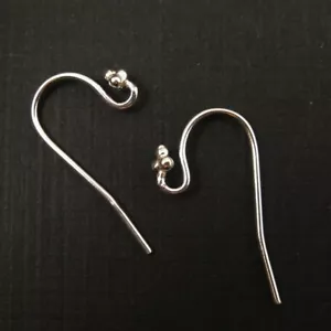 925 Sterling Silber Fundstücke - einfache Ohrhaken mit 4 Kugel Blume (6 Stück) - Bild 1 von 3