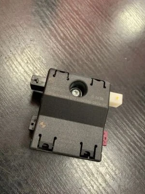 Antenna radio BMW 3 E90 E91 2008 920039002 GSD39559 - Immagine 1 di 4