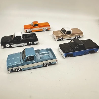 ¡Lote de 5! Maisto SERIE SQUAREBODY Chevy Silverado Chevrolet Juego Suelto 1/64 Foto 1 de 4