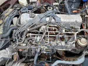 1982 1983 Nissan 280ZX OEM Distributor Non Turbo - Picture 1 of 12