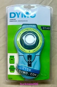 Etichettatrice Dymo Junior Embosser Marqueuse S0717900 - CONFEZIONE SIGILLATA - Foto 1 di 2