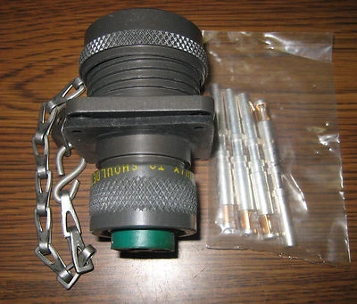 Pyle Starline ZREP12346SN Square Flange Receptacle - Image 1 of 2