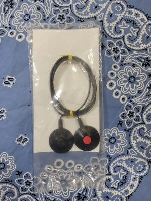 Alfombrilla de mesa de control de cable de tierra de interconexión de 3 m para alfombrillas y corredores hecha en EE. UU. Foto 1 de 2