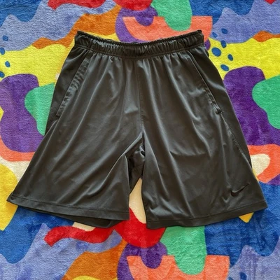 Pantalones Cortos de Baloncesto Nike Dri-Fit Para Hombres Gris Mediano Logo Ropa Deportiva Correr Atlético Foto 1 de 4