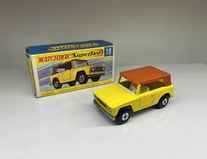 Lesney Matchbox Superfast No. 18 Field Car with Original Box NEAR MINT WOW - Picture 1 of 10