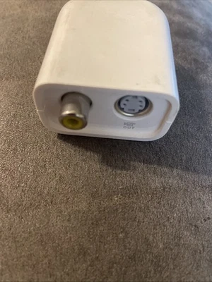 Apple Mini-VGA Plug to S Video & RCA composite Mac to TV Adapter 603-2650  - Image 1 of 3
