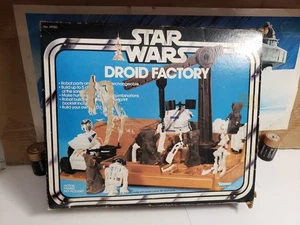 Droid Factory Spielset nur Box Vintage Star Wars hat alle Klappen beschädigtes Foto - Bild 1 von 10