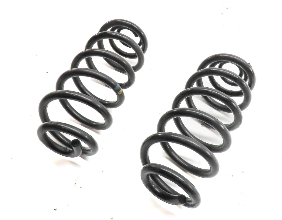 BMW X5 (E70) 2007-2013 suspensión trasera izquierda y derecha estándar juego de muelles helicoidales 2 Foto 1 de 4