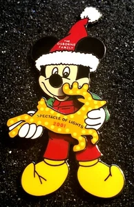 DISNEY 2001 MGM OSBORNE SPECTACLE OF LIGHTS MICKEY HOLDING A REINDEER LE5000 PIN - Picture 1 of 1