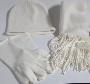 St Johns Bay Women's Scarf, Hat, Gloves Set Soft Ivory NWOT - Picture 1 of 10