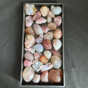330 grams Lot Alxa Gobi Desert Sweet Candy Agate Healing Crystal #106 - Picture 1 of 4