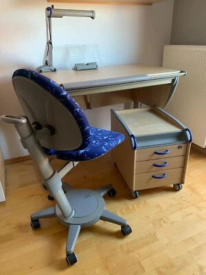 Neuwertiger moll Schreibtisch + Stuhl, Rollcontainer und Zubehör  - Bild 1 von 4