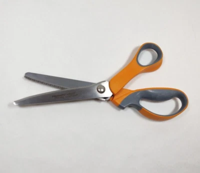 Fiskars Pinking Shears Softgrip End-to-End Length 9.5 Inches Long - Image 1 of 4