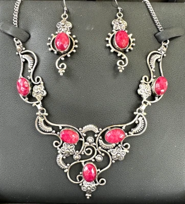 Beautiful Estate 925 Sterling Silver Natural Ruby Necklace Earring Set Jewelry - Image 1 of 4