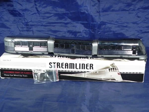 Chrome Plated Tin Streamliner 3-Car Train Wind-Up Toy Schylling in Box w/ Key - Picture 1 of 16