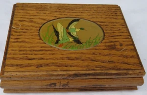 2 barajas de colección de pato sin abrir en caja de exhibición de madera de roble Enesco 1984 - Imagen 1 de 9