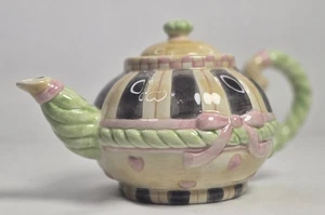 Mini tetera Sakura pintada a mano corazones rosas y pasteles - Imagen 1 de 17