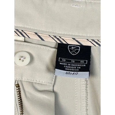 Pantalones Cortos de Golf Nike 40 Beige Dri-FIT Rendimiento Atlético Informal Para Hombre Foto 1 de 4