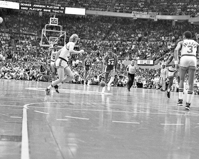 1984 Los Angeles Lakers MAGIC JOHNSON Glossy 8x10 Photo NBA Finals Print Poster - Image 1 of 1