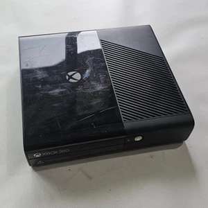 Microsoft Xbox 360 E Model 1538 250gb Console Only UNTESTED AS IS GOOD CONDITION - Picture 1 of 3