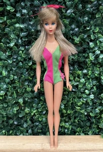 Gorgeous Vintage Standard Barbie #1190 Original Swimsuit 1969 Japan Straight Leg - Picture 1 of 21