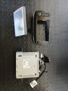 autoradio con display e pulsantira (no codice) per smart 453 dal 2014 in poi - Bild 1 von 7