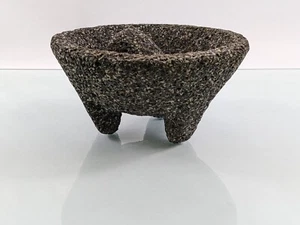 8 Zoll Molcajete Mörser und Stößel, mexikanische Handarbeit mit Lavastein - Bild 1 von 12