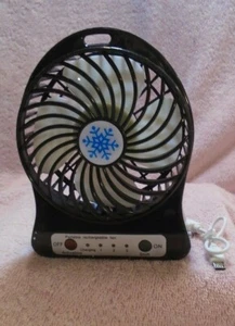 Portable Multifunctional Rechargeable Mini Desk USB Fan - Picture 1 of 7