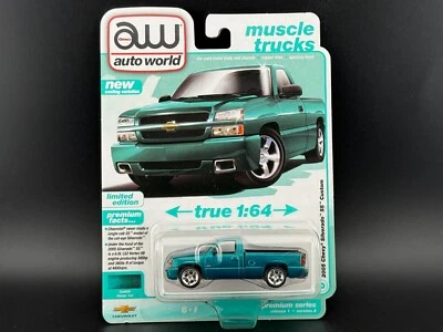 Auto World 2005 Chevy Silverado SS su Misura Singolo Cabina Turchese 64502 A - Immagine 1 di 2