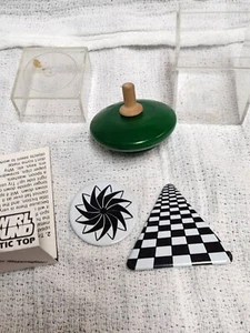 Vintage grün Toycrafter Wirbel um magnetische Oberseite komplett mit Box EUC - Bild 1 von 5