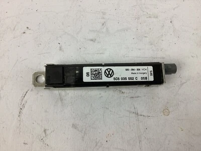 Amplificador de antena amplificador Volkswagen Jetta 2011-2018 5C6035552C OEM. Foto 1 de 4