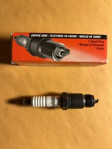 Autolite 26 Copper Core Spark Plug - Picture 1 of 3