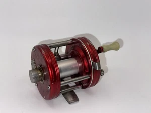 Vintage Abu Ambassadeur No. 5000 rote Angelrolle Schweden - Bild 1 von 5